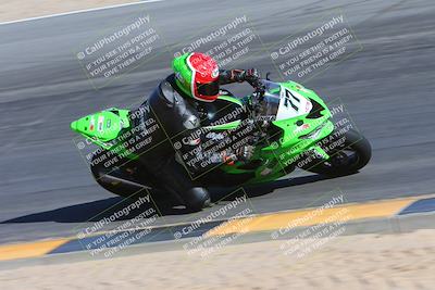 media/Feb-03-2024-SoCal Trackdays (Sat) [[767c60a41c]]/10-Turn 10 Inside (130pm)/